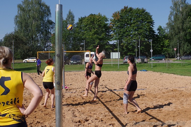 Preiļi trīs dienu garumā ar sportiskiem, kulturāliem notikumiem, košu gājienu un starptautisko leļļu festivālu svinējuši pilsētas svētkus Preiļi trīs dienu garumā ar sportiskiem, kulturāliem notikumiem, košu gājienu un starptautisko leļļu festivālu svinējuši pilsētas svētkus 182610