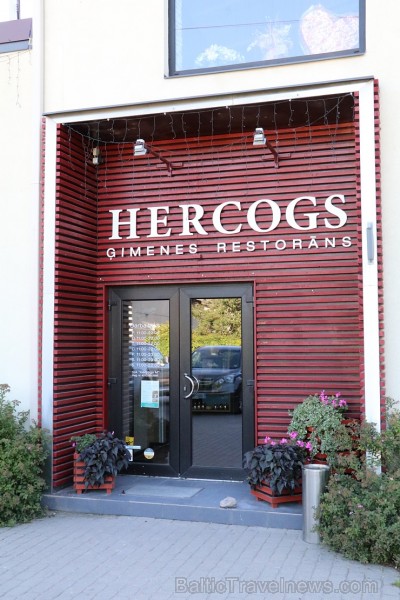 Ģimenes restorāns «Hercogs Mārupe» ir kvalitatīva alternatīva Rīgas centra burziņam 183069