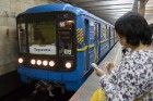 Kijevas metro sistēma ir visātrākais, ērtākais un lētākais veids, kā iepazīt Kijevu