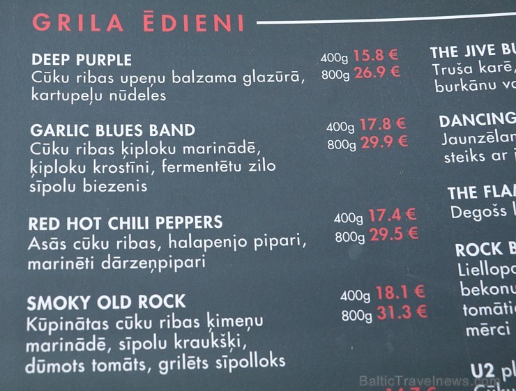 Vecrīgas restorāns  «Ribs & Rock» slavē ribiņas un burvīgu atmosfēru roka gaisotnē 184423