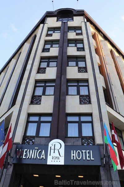 Populārākais latvietis no Itālijas un dziedātājs Roberto Meloni iegūst savu numuru Vecrīgas četru zvaigžņu viesnīcā «Hotel Roma» Populārākais latvietis no Itālijas un dziedātājs Roberto Meloni iegūst savu numuru Vecrīgas četru zvaigžņu viesnīcā «Hotel Roma» 184746
