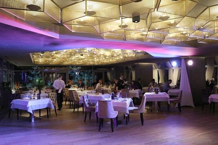 Jūrmalas piecu zvaigžņu viesnīca «Baltic Beach Hotel & Spa» izklaidē viesus ar izpārdošanas pasākumu «Saulainā nakts 2016» Jūrmalas piecu zvaigžņu viesnīca «Baltic Beach Hotel & Spa» izklaidē viesus ar izpārdošanas pasākumu «Saulainā nakts 2016» 186001