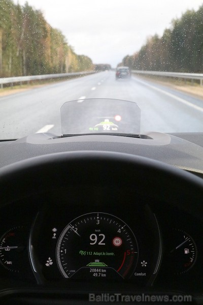 Travelnews.lv redakcija ar jauno Renault Megane iepazīst rudenīgo Sēliju 187321