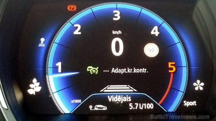 Travelnews.lv redakcija ar jauno Renault Megane iepazīst rudenīgo Sēliju 187329