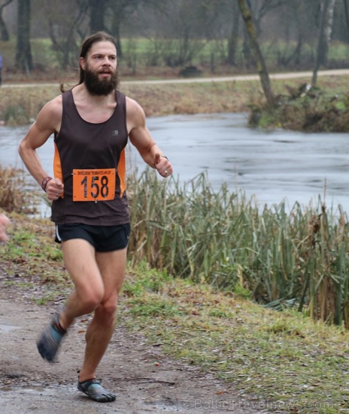 Latvijas dzimšanas dienu Rembate atzīmē ar 3 un 10 km skrējienu 
Foto atbalsts: Pulsometrs.lv 188124