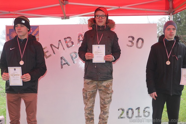 Latvijas dzimšanas dienu Rembate atzīmē ar 3 un 10 km skrējienu 
Foto atbalsts: Pulsometrs.lv 188139
