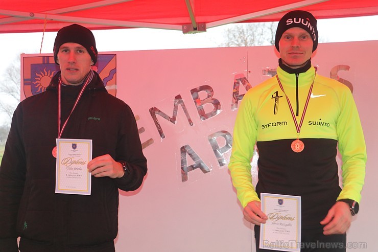 Latvijas dzimšanas dienu Rembate atzīmē ar 3 un 10 km skrējienu 
Foto atbalsts: Pulsometrs.lv 188144