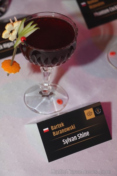 Starptautiskais bārmeņu konkurss «Riga Black Balsam Global Cocktail Challenge 2016» 24.11.2016 pulcē gandrīz 50 dalībniekus no 19 valstīm Starptautiskais bārmeņu konkurss «Riga Black Balsam Global Cocktail Challenge 2016» 24.11.2016 pulcē gandrīz 50 dalībniekus no 19 valstīm 188562