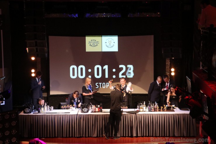 Starptautiskais bārmeņu konkurss «Riga Black Balsam Global Cocktail Challenge 2016» 24.11.2016 pulcē gandrīz 50 dalībniekus no 19 valstīm Starptautiskais bārmeņu konkurss «Riga Black Balsam Global Cocktail Challenge 2016» 24.11.2016 pulcē gandrīz 50 dalībniekus no 19 valstīm 188573