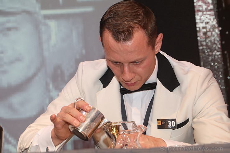 Starptautiskais bārmeņu konkurss «Riga Black Balsam Global Cocktail Challenge 2016» 24.11.2016 pulcē gandrīz 50 dalībniekus no 19 valstīm Starptautiskais bārmeņu konkurss «Riga Black Balsam Global Cocktail Challenge 2016» 24.11.2016 pulcē gandrīz 50 dalībniekus no 19 valstīm 188587