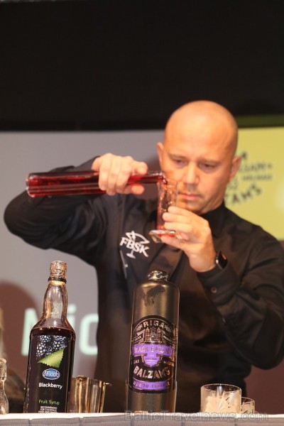 Starptautiskais bārmeņu konkurss «Riga Black Balsam Global Cocktail Challenge 2016» 24.11.2016 pulcē gandrīz 50 dalībniekus no 19 valstīm Starptautiskais bārmeņu konkurss «Riga Black Balsam Global Cocktail Challenge 2016» 24.11.2016 pulcē gandrīz 50 dalībniekus no 19 valstīm 188589