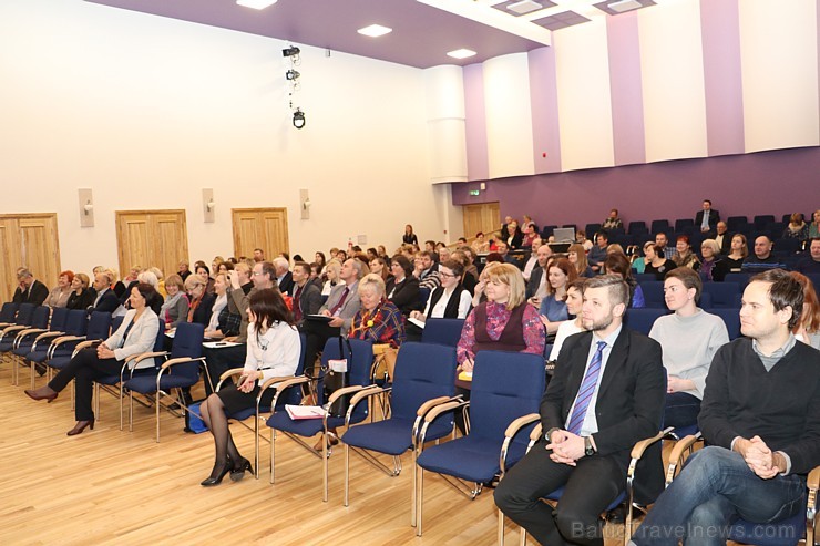 Ludzā uz Latgales tūrisma konferenci ierodas viesmīlības profesionāļi un politiķi 189226