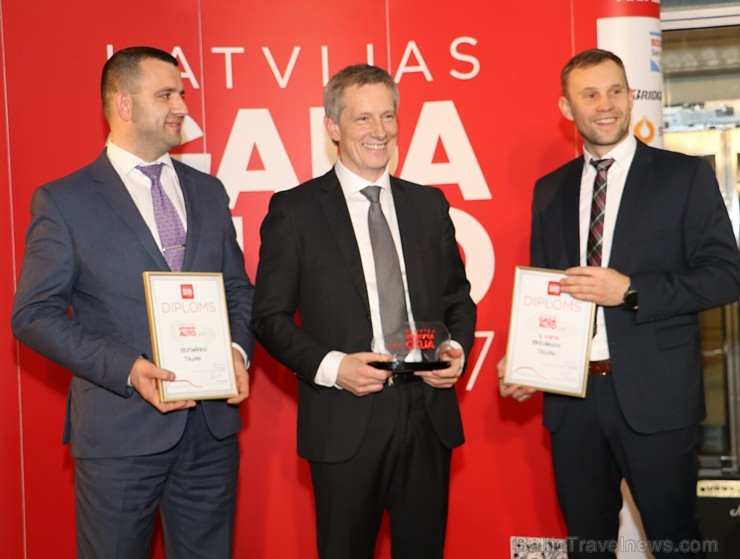 Vecrīgas viesnīcā «Avalon Hotel» tika noteikti «Gada auto 2017» uzvarētāji 189436