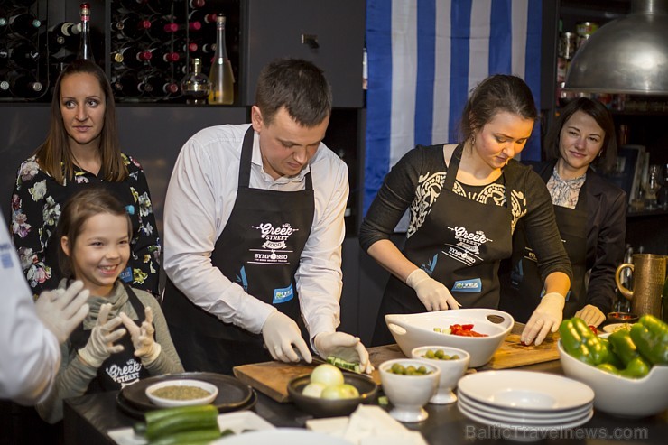 Grieķijas viesnīcu ķēde «Aldemar Resorts» un tūroperators «Tez Tour» atklāj gastronomiskos noslēpumus Grieķijas viesnīcu ķēde «Aldemar Resorts» un tūroperators «Tez Tour» atklāj gastronomiskos noslēpumus 189695