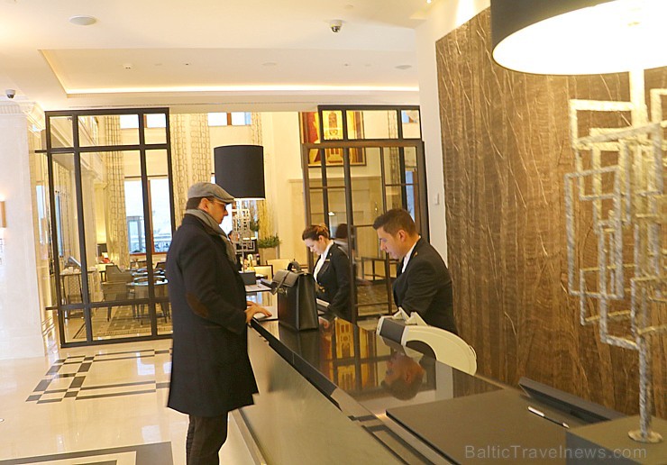 Tūrisma firmas «Baltic Travel Group» vadītājs izbauda «Four Seasons Hotel Moscow» luksus numurus Tūrisma firmas «Baltic Travel Group» vadītājs izbauda «Four Seasons Hotel Moscow» luksus numurus 189779