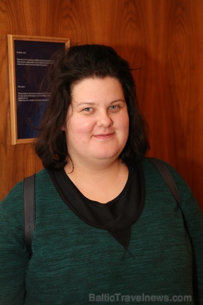 Talantīgā māksliniece Sandra Strēle izstāda gleznu sēriju «Melanholija» viesnīcā «Radisson Blu Hotel Elizabete» Talantīgā māksliniece Sandra Strēle izstāda gleznu sēriju «Melanholija» viesnīcā «Radisson Blu Hotel Elizabete» 189868