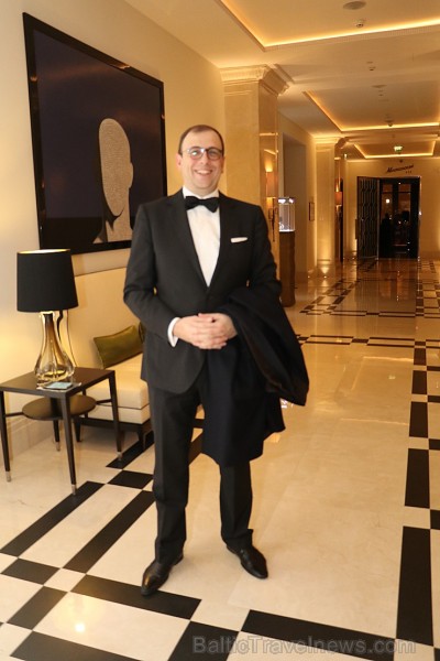 Tūrisma firmas «Baltic Travel Group» vadītājs izbauda «Four Seasons Hotel Moscow» lrestorāna un bāra piedāvājumu Tūrisma firmas «Baltic Travel Group» vadītājs izbauda «Four Seasons Hotel Moscow» lrestorāna un bāra piedāvājumu 190156