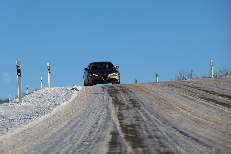 Travelnews.lv redakcija 3 dienas apceļo Vidzemi ar jauno Alfa Romeo Giulia 2.2 180 MJet AT Super Travelnews.lv redakcija 3 dienas apceļo Vidzemi ar jauno Alfa Romeo Giulia 2.2 180 MJet AT Super 191101