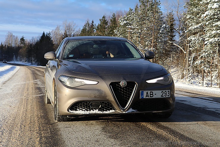 Travelnews.lv redakcija 3 dienas apceļo Vidzemi ar jauno Alfa Romeo Giulia 2.2 180 MJet AT Super Travelnews.lv redakcija 3 dienas apceļo Vidzemi ar jauno Alfa Romeo Giulia 2.2 180 MJet AT Super 191119