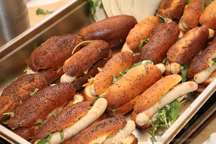 Pirmo reizi Rīgā norisinās īpašs gastronomisks pasākums – Rīgas ielu ēdiena festivāls «Stāsts: Ziema» Pirmo reizi Rīgā norisinās īpašs gastronomisks pasākums – Rīgas ielu ēdiena festivāls «Stāsts: Ziema» 191246