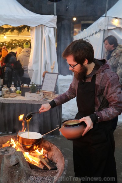 Pirmo reizi Rīgā norisinās īpašs gastronomisks pasākums – Rīgas ielu ēdiena festivāls «Stāsts: Ziema» Pirmo reizi Rīgā norisinās īpašs gastronomisks pasākums – Rīgas ielu ēdiena festivāls «Stāsts: Ziema» 191260