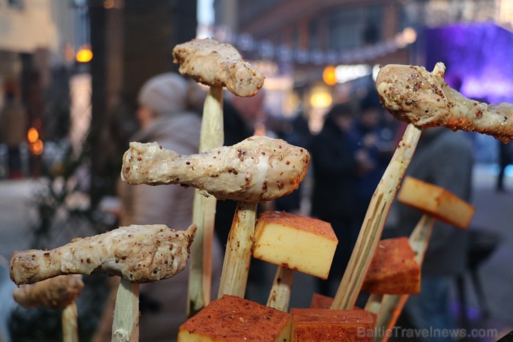 Pirmo reizi Rīgā norisinās īpašs gastronomisks pasākums – Rīgas ielu ēdiena festivāls «Stāsts: Ziema» Pirmo reizi Rīgā norisinās īpašs gastronomisks pasākums – Rīgas ielu ēdiena festivāls «Stāsts: Ziema» 191261