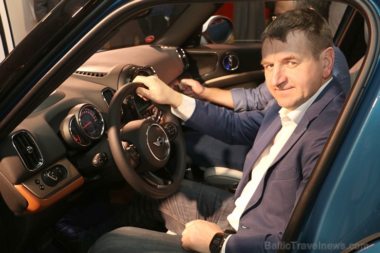 Pirmais otrās paaudzes «MINI Countryman» ir slepus iebraucis Latvijas teritorijā 191482