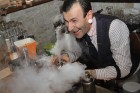 Konkursa «World Class» ietvaros, Rīgas bārā «COD» viesojās dzērienu eksperts Dennis Zoppi