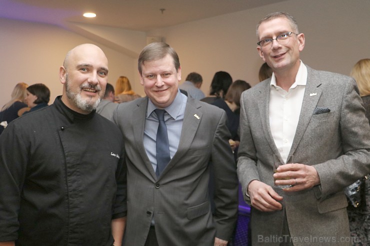 «Radisson Blu Daugava» restorāns «Panorama» iepazīstina tūrisma profesionāļus un korporatīvos partnerus ar indiešu virtuves piedāvājumu «Radisson Blu Daugava» restorāns «Panorama» iepazīstina tūrisma profesionāļus un korporatīvos partnerus ar indiešu virtuves piedāvājumu 191663