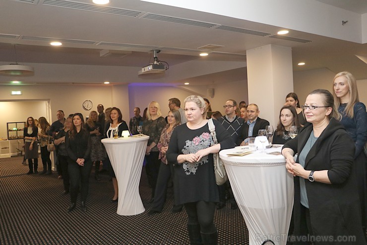 «Radisson Blu Daugava» restorāns «Panorama» iepazīstina tūrisma profesionāļus un korporatīvos partnerus ar indiešu virtuves piedāvājumu «Radisson Blu Daugava» restorāns «Panorama» iepazīstina tūrisma profesionāļus un korporatīvos partnerus ar indiešu virtuves piedāvājumu 191670