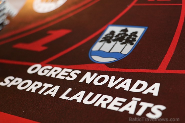 Labākie sportisti un treneri satiekas pasākumā «Ogres novada sporta laureāts 2016» 192580