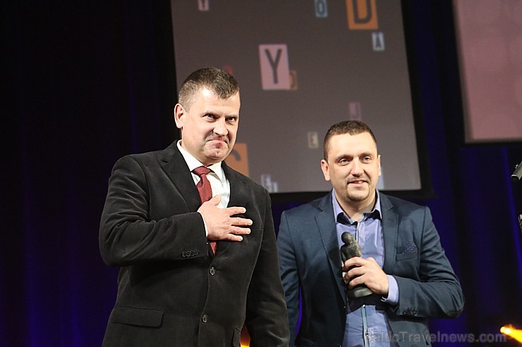 100 labākās Travelnews.lv bildes no latgaliešu kultūras gada balvas «Boņuks 2016», kur 26.02.2017 Rēzeknē pulcējās latgalieši un viesi 100 labākās Travelnews.lv bildes no latgaliešu kultūras gada balvas «Boņuks 2016», kur 26.02.2017 Rēzeknē pulcējās latgalieši un viesi 193279