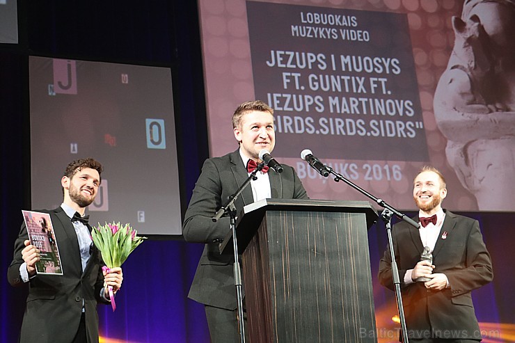 100 labākās Travelnews.lv bildes no latgaliešu kultūras gada balvas «Boņuks 2016», kur 26.02.2017 Rēzeknē pulcējās latgalieši un viesi 100 labākās Travelnews.lv bildes no latgaliešu kultūras gada balvas «Boņuks 2016», kur 26.02.2017 Rēzeknē pulcējās latgalieši un viesi 193284