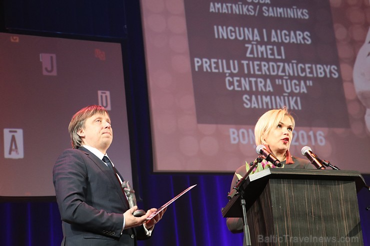 100 labākās Travelnews.lv bildes no latgaliešu kultūras gada balvas «Boņuks 2016», kur 26.02.2017 Rēzeknē pulcējās latgalieši un viesi 100 labākās Travelnews.lv bildes no latgaliešu kultūras gada balvas «Boņuks 2016», kur 26.02.2017 Rēzeknē pulcējās latgalieši un viesi 193301