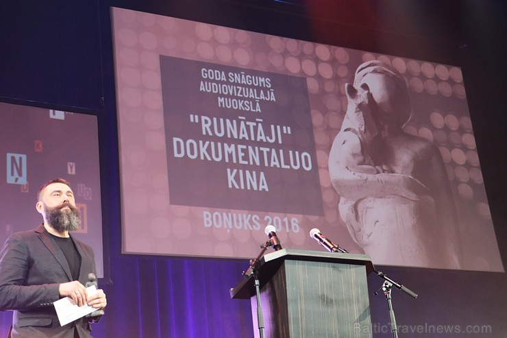 100 labākās Travelnews.lv bildes no latgaliešu kultūras gada balvas «Boņuks 2016», kur 26.02.2017 Rēzeknē pulcējās latgalieši un viesi 100 labākās Travelnews.lv bildes no latgaliešu kultūras gada balvas «Boņuks 2016», kur 26.02.2017 Rēzeknē pulcējās latgalieši un viesi 193305