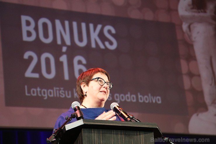 100 labākās Travelnews.lv bildes no latgaliešu kultūras gada balvas «Boņuks 2016», kur 26.02.2017 Rēzeknē pulcējās latgalieši un viesi 100 labākās Travelnews.lv bildes no latgaliešu kultūras gada balvas «Boņuks 2016», kur 26.02.2017 Rēzeknē pulcējās latgalieši un viesi 193315