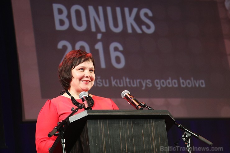 100 labākās Travelnews.lv bildes no latgaliešu kultūras gada balvas «Boņuks 2016», kur 26.02.2017 Rēzeknē pulcējās latgalieši un viesi 100 labākās Travelnews.lv bildes no latgaliešu kultūras gada balvas «Boņuks 2016», kur 26.02.2017 Rēzeknē pulcējās latgalieši un viesi 193317