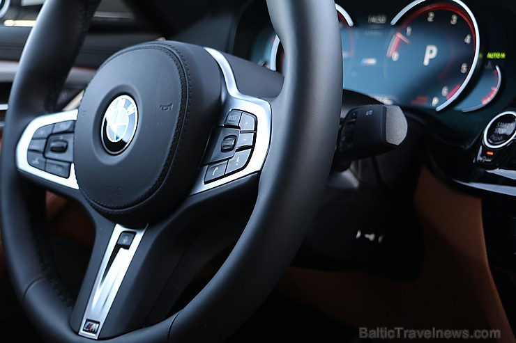 Travelnews.lv redakcija apceļo Vidzemi ar jauno BMW 530d XDrive 194165