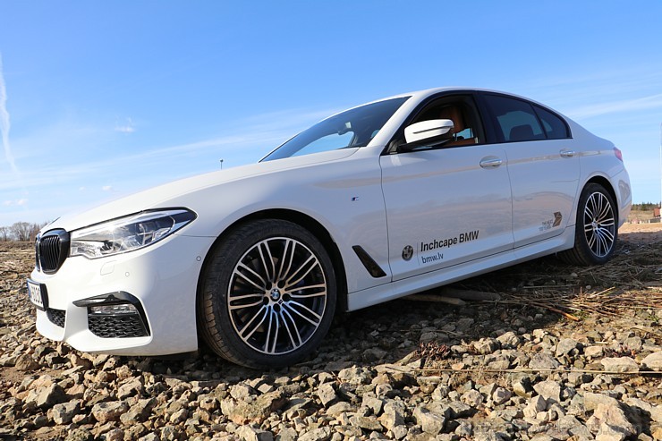 Travelnews.lv redakcija apceļo Vidzemi ar jauno BMW 530d XDrive 194171