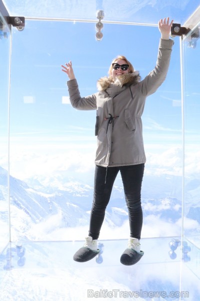 Travelnews.lv redakcija apmeklē 3 842 metru augsto Alpu virsotni «Aiguille du Midi». Atbalsta: Club Med Travelnews.lv redakcija apmeklē 3 842 metru augsto Alpu virsotni «Aiguille du Midi». Atbalsta: Club Med 194557