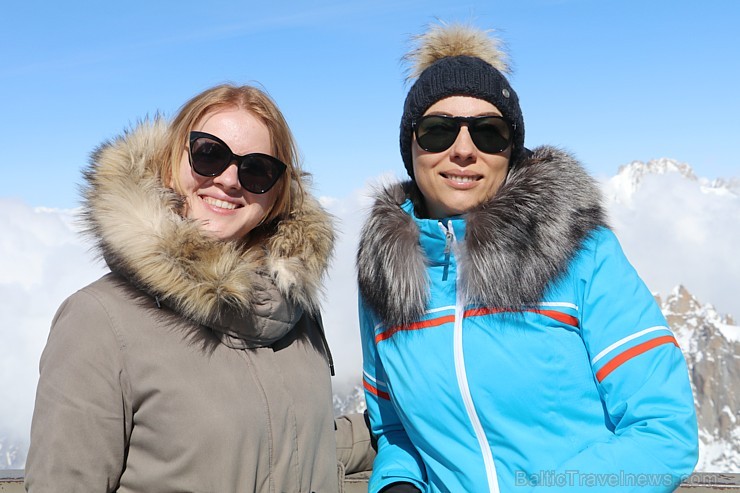 Travelnews.lv redakcija apmeklē 3 842 metru augsto Alpu virsotni «Aiguille du Midi». Atbalsta: Club Med Travelnews.lv redakcija apmeklē 3 842 metru augsto Alpu virsotni «Aiguille du Midi». Atbalsta: Club Med 194578