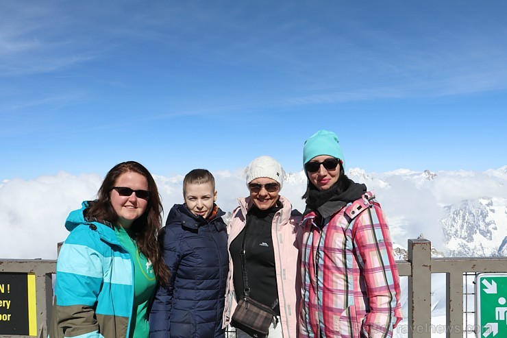 Travelnews.lv redakcija apmeklē 3 842 metru augsto Alpu virsotni «Aiguille du Midi». Atbalsta: Club Med Travelnews.lv redakcija apmeklē 3 842 metru augsto Alpu virsotni «Aiguille du Midi». Atbalsta: Club Med 194586
