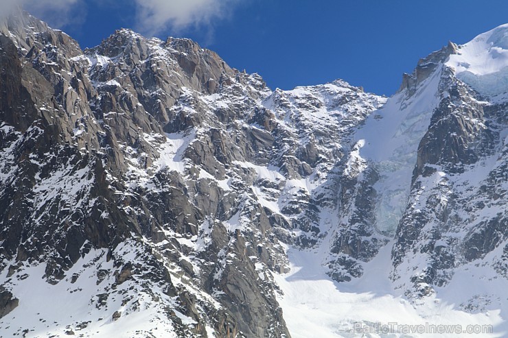 Travelnews.lv redakcija apmeklē 3 842 metru augsto Alpu virsotni «Aiguille du Midi». Atbalsta: Club Med Travelnews.lv redakcija apmeklē 3 842 metru augsto Alpu virsotni «Aiguille du Midi». Atbalsta: Club Med 194594