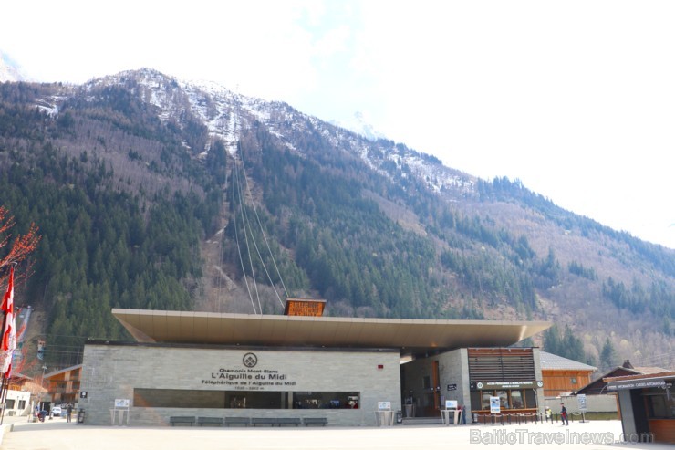 Travelnews.lv redakcija apmeklē 3 842 metru augsto Alpu virsotni «Aiguille du Midi». Atbalsta: Club Med Travelnews.lv redakcija apmeklē 3 842 metru augsto Alpu virsotni «Aiguille du Midi». Atbalsta: Club Med 194596