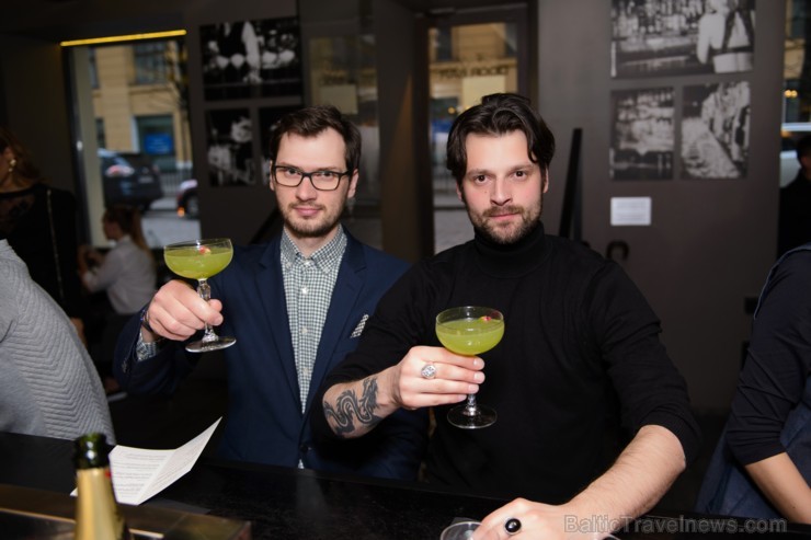 Pasaulslavenais «American Bar» Rīgā prezentē savu kokteiļu karti 196070