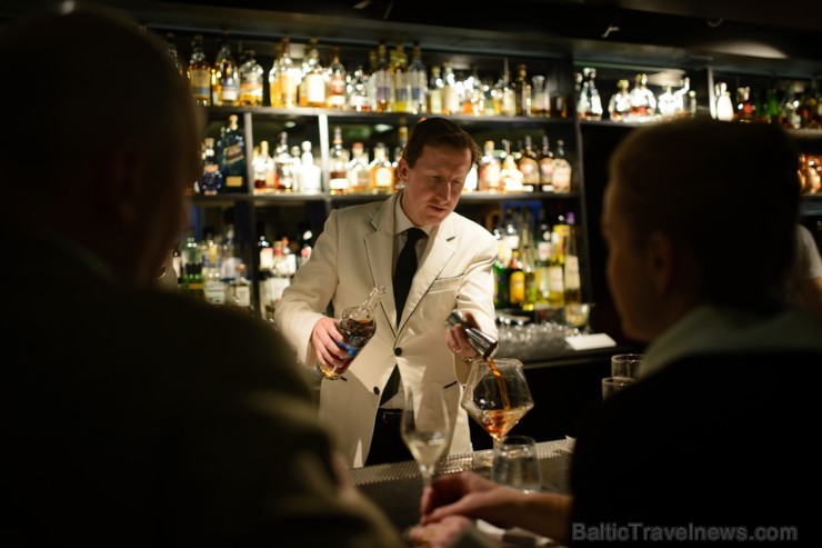 Pasaulslavenais «American Bar» Rīgā prezentē savu kokteiļu karti 196076