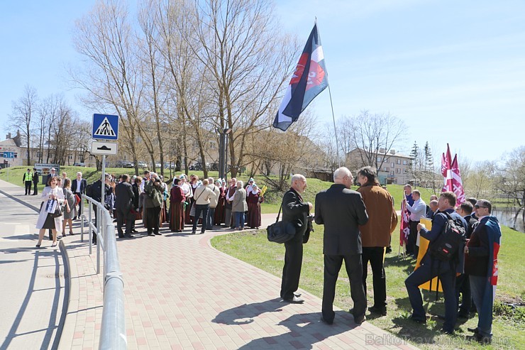 Rēzeknē notika pikets par latgaliešu valodu Latgales simtgades kongresa laikā 196470