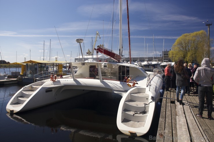 Lai padarītu Latvijas mazās ostas pieejamākas, tiek atklāts viens no jaunizveidotajiem «Helloports» info kioskiem Lai padarītu Latvijas mazās ostas pieejamākas, tiek atklāts viens no jaunizveidotajiem «Helloports» info kioskiem 197044