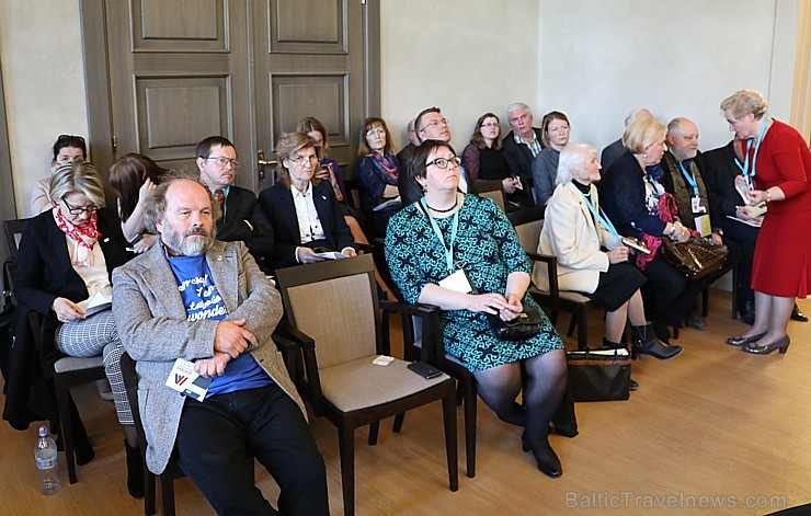 Latgolys symtgadis kongresa rezolūcija, kas tika pieņemta 6.05.2017 Rēzeknē, aicina stiprināt un attīstīt latgalisko kultūrvidi Latgalē Latgolys symtgadis kongresa rezolūcija, kas tika pieņemta 6.05.2017 Rēzeknē, aicina stiprināt un attīstīt latgalisko kultūrvidi Latgalē 197393