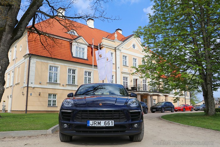 Travelnews.lv redakcija izbrauc «Porsche Road Tour» ar 8 spēkratiem un izbauda Vidzemes pavasari Travelnews.lv redakcija izbrauc «Porsche Road Tour» ar 8 spēkratiem un izbauda Vidzemes pavasari 197654